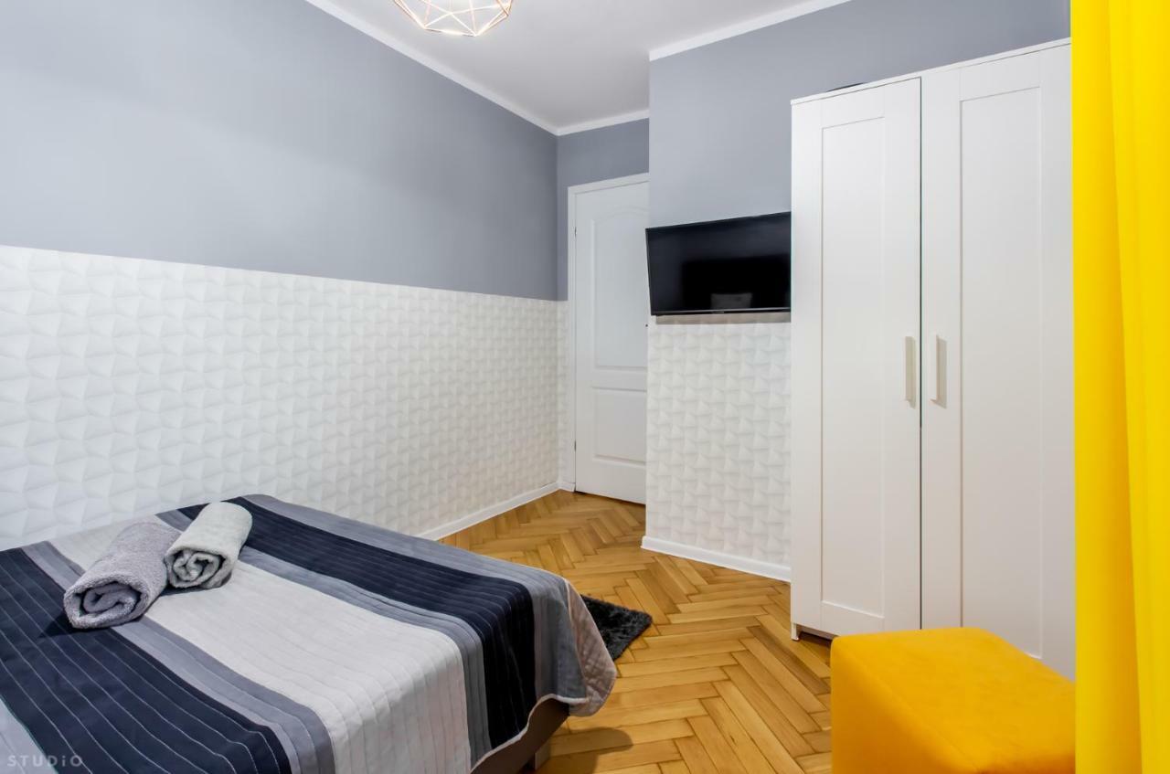 Clicktheflat Zurawia Street Apart Rooms Warszawa Exteriör bild